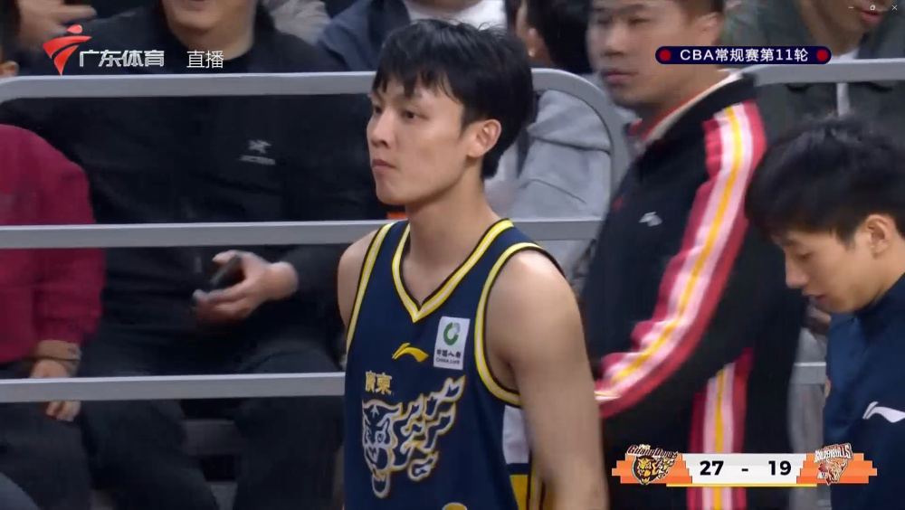 包含太狠了！转折点迈阿密热火状态回暖浙江稠州赛前战术微调，广东宏远赛后内部沟通的词条